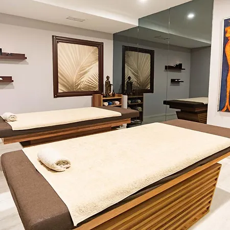 Hotel Destiny Marine 4*